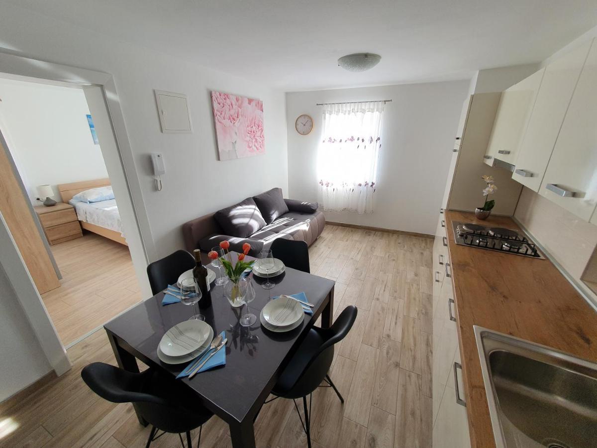 Apartaments Ukic Prvic Sepurine Εξωτερικό φωτογραφία