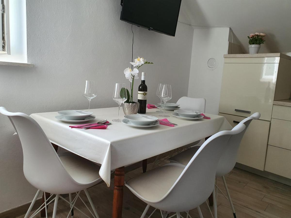 Apartaments Ukic Prvic Sepurine Εξωτερικό φωτογραφία